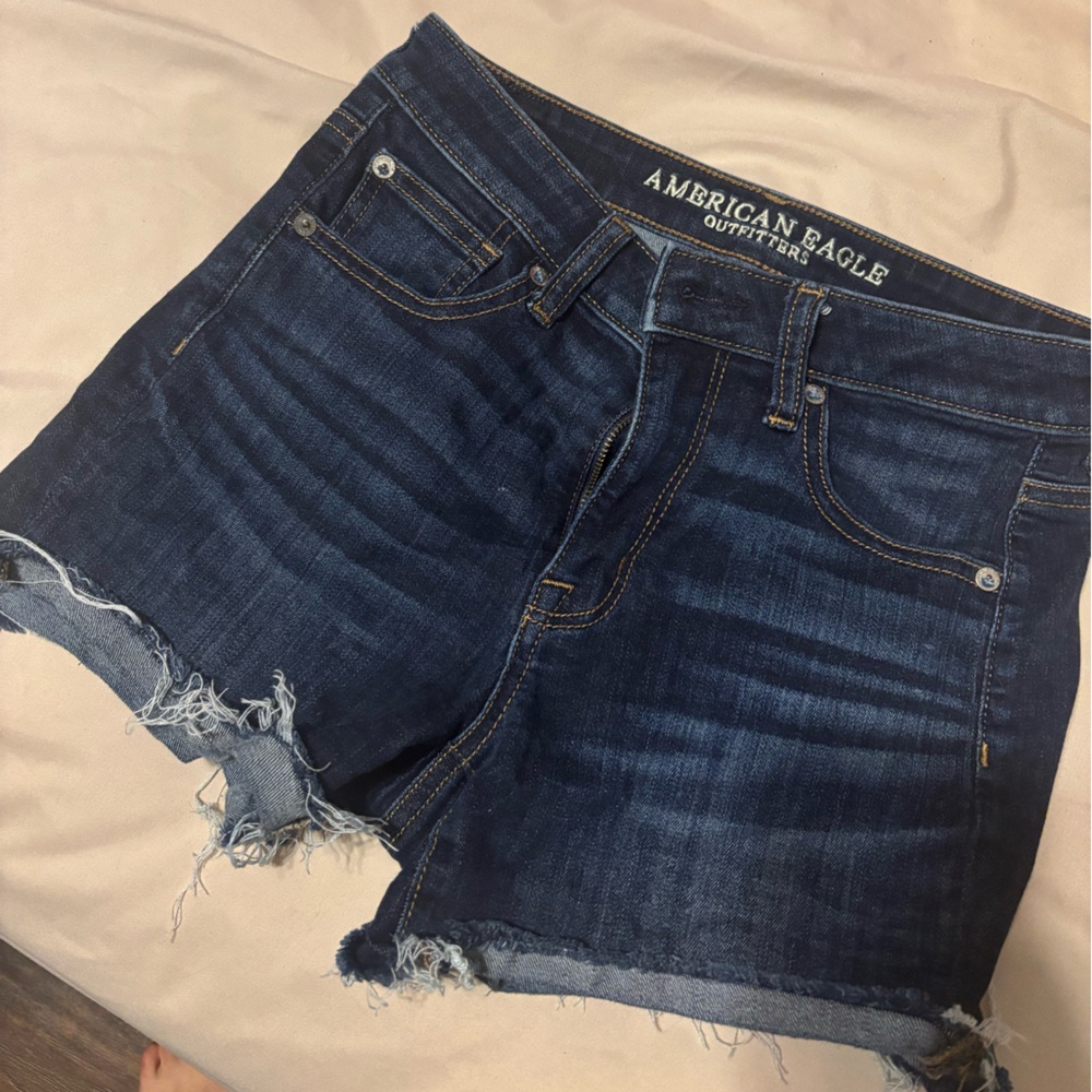 AE shorts
